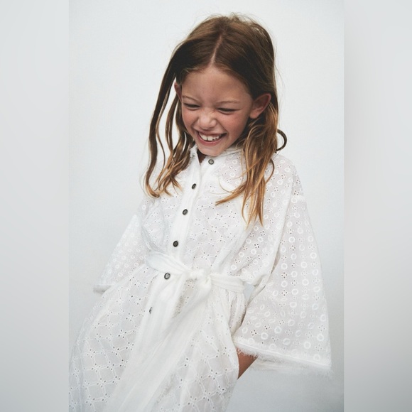 Zara Studio White Kimono-style Dress.  Limited Edition. - Picture 4 of 10